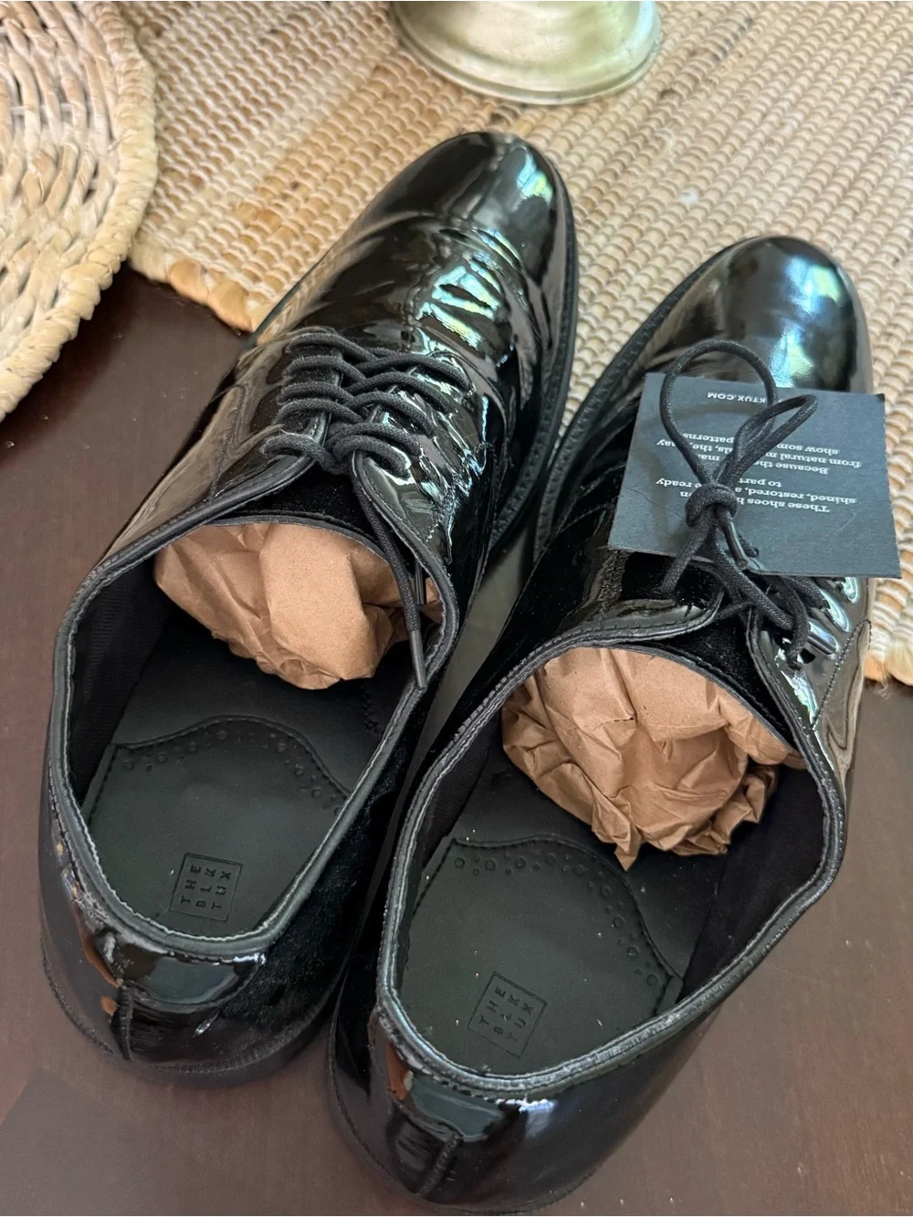 The Blk Tux Men’s Tuxedo patent shows